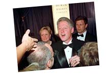 The president goes to dinner