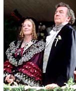 Mrs. Penniman (Smith) and Dr. Sloper (Finney)