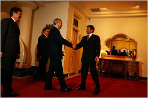 TODAY'S PICTURES: Secretaries of state.