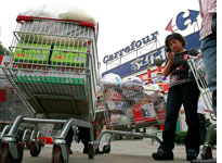 Carrefour in Beijing. Click image to expand.