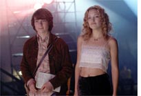 Patrick Fugit and Kate Hudson in Almost Famous